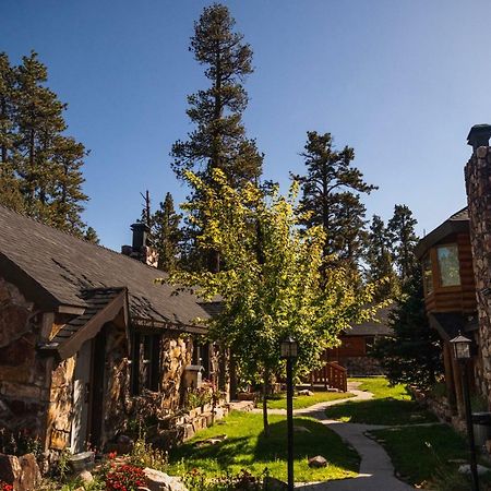 Embers Lodge & Cabins Биг Бэар Лейк Экстерьер фото