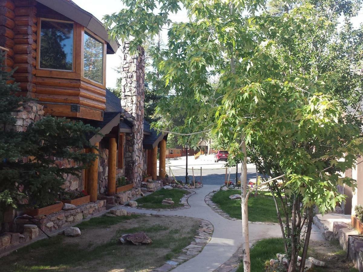 Embers Lodge & Cabins Биг Бэар Лейк Экстерьер фото